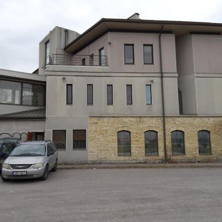 Majaka Hostel Tallinn Extérieur photo