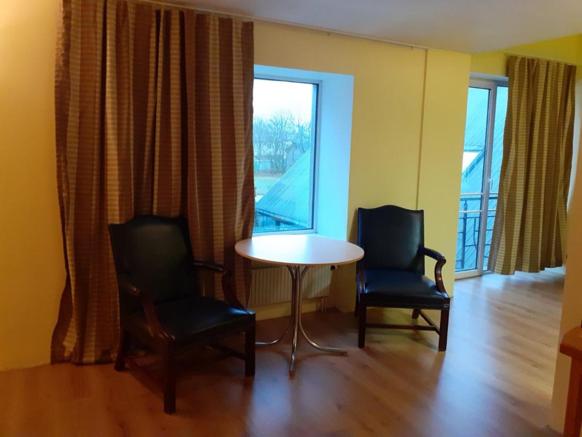 Majaka Hostel Tallinn Extérieur photo